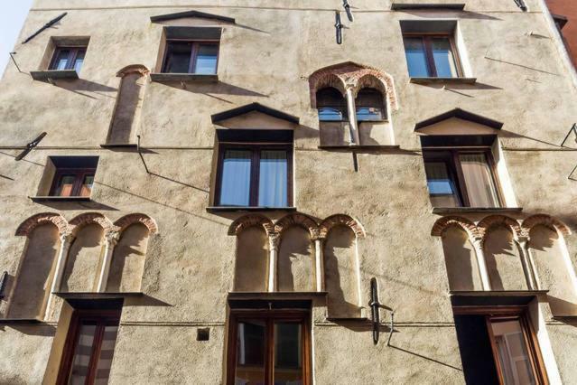 Lovingenoa - Antico Convento Apartment Bagian luar foto