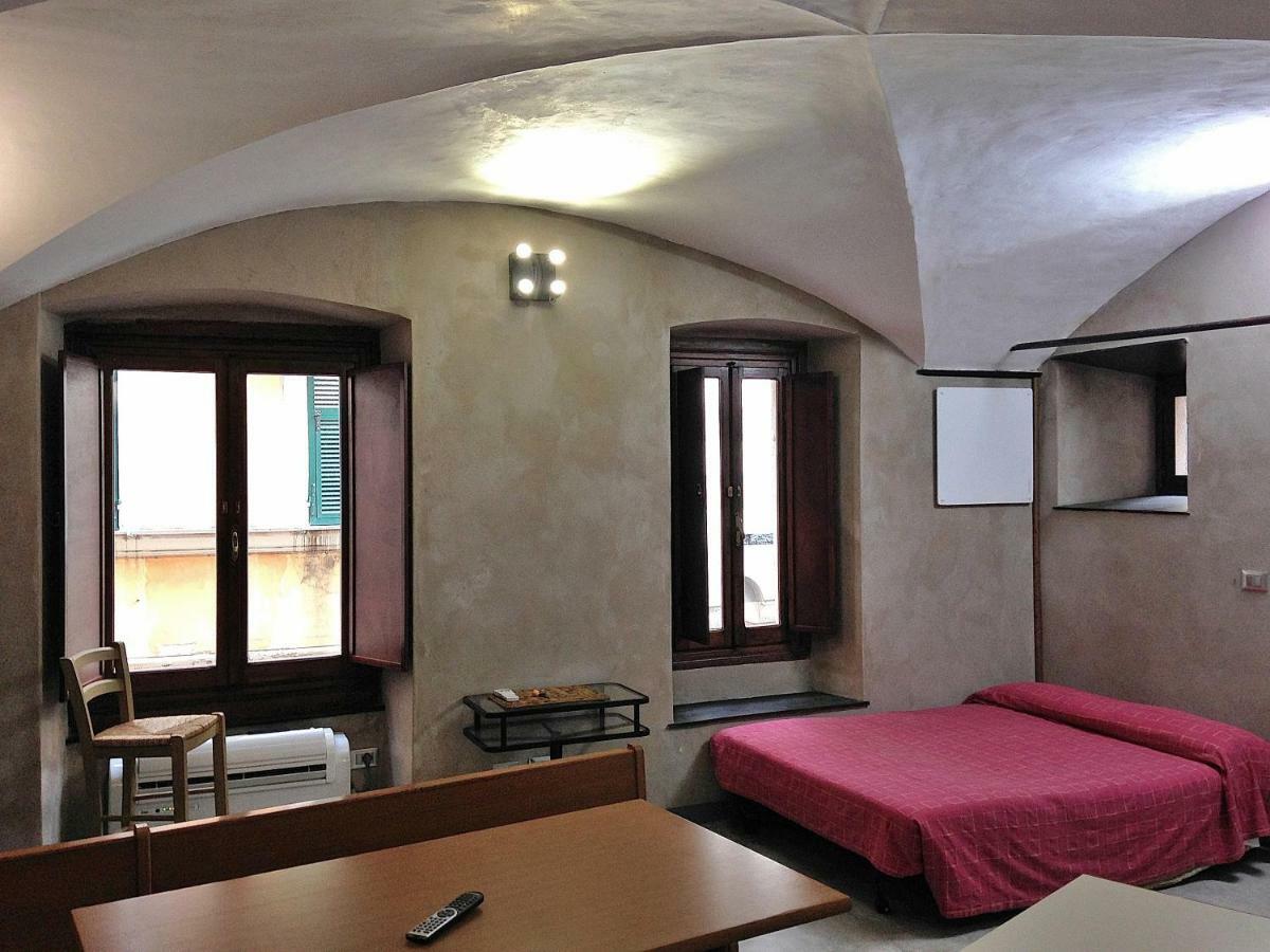 Lovingenoa - Antico Convento Apartment Bagian luar foto