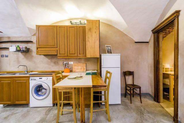Lovingenoa - Antico Convento Apartment Bagian luar foto