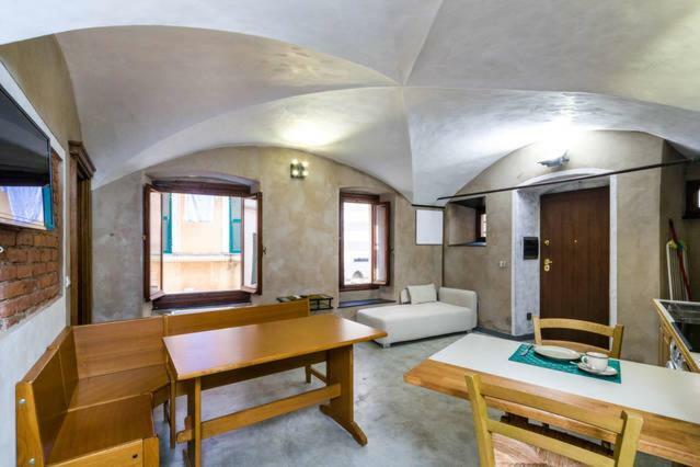 Lovingenoa - Antico Convento Apartment Bagian luar foto