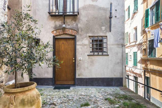 Lovingenoa - Antico Convento Apartment Bagian luar foto